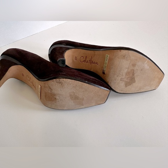 Cole Haan Brown Suede Nike Air Technology Heels- 6 - Picture 5 of 6